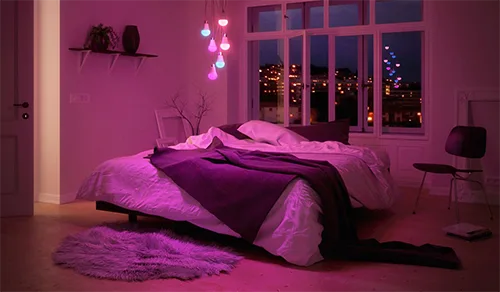 chambre à coucher avec une ambiance tamisée